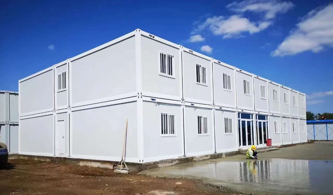 kuboprefab-flat-pack-container-house-exterior