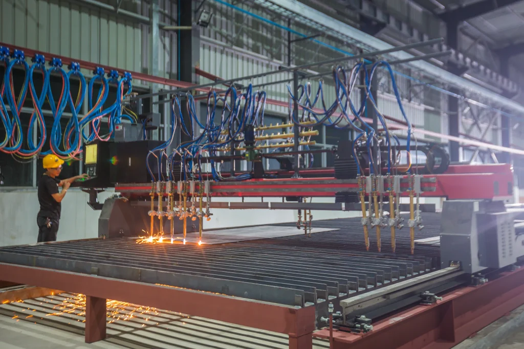 KUBO Prefab CNC multi-torch steel cutting table